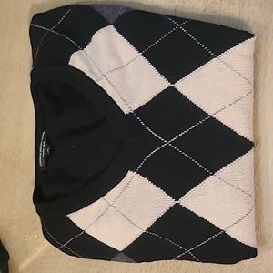 Men's sweater vest argyle size XL black & Cream Express Design Studio